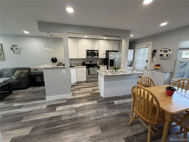 7110 S Gaylord St L4, Centennial, CO 80122