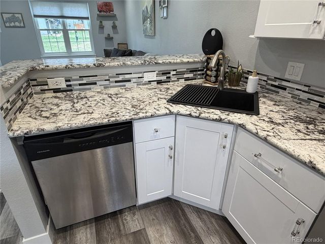 7110 S Gaylord St L4, Centennial, CO 80122