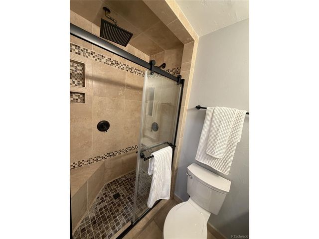 7110 S Gaylord St L4, Centennial, CO 80122