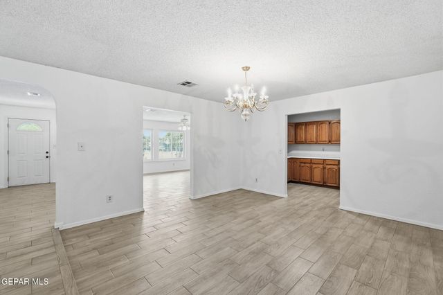 9978 AGENA Lane, El Paso, TX 79924