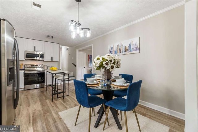 712 Copper Trace Way, Woodstock, GA 30189