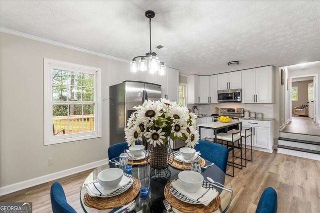 712 Copper Trace Way, Woodstock, GA 30189