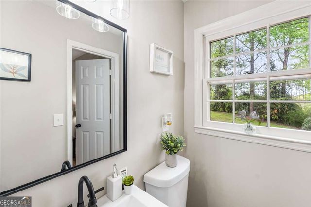 712 Copper Trace Way, Woodstock, GA 30189