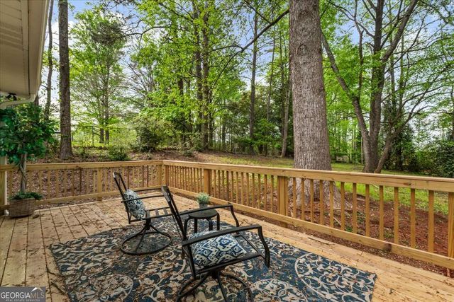 712 Copper Trace Way, Woodstock, GA 30189