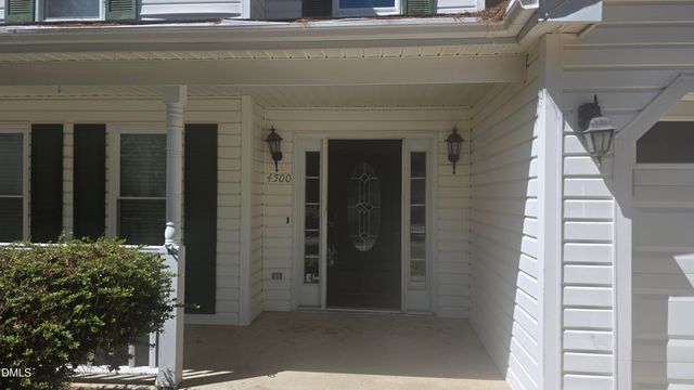 4500 Hollirose Place, Raleigh, NC 27616
