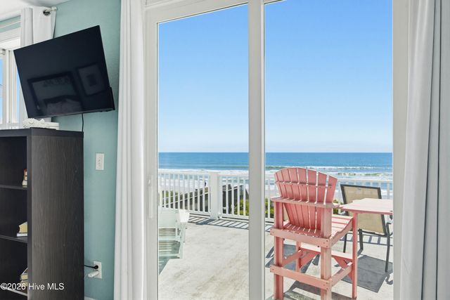 3976 Island Drive, Sneads Ferry, NC 28460