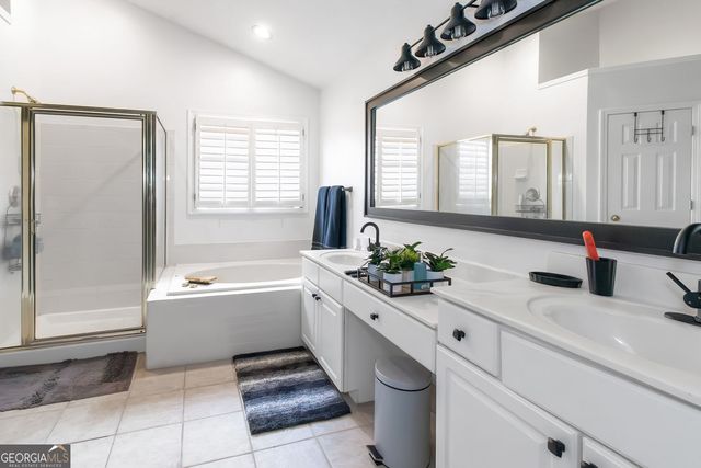 5694 Southland Drive, Stone Mountain, GA 30087