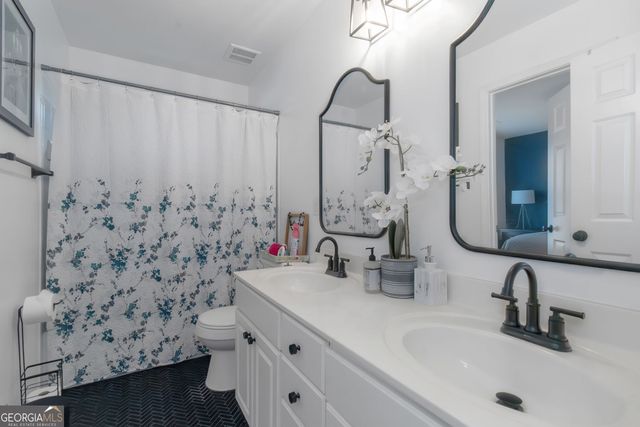 5694 Southland Drive, Stone Mountain, GA 30087