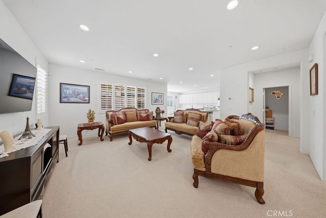 4043 S Inglenook, Ontario, CA 91761