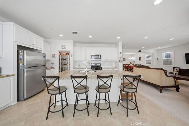 4043 S Inglenook, Ontario, CA 91761