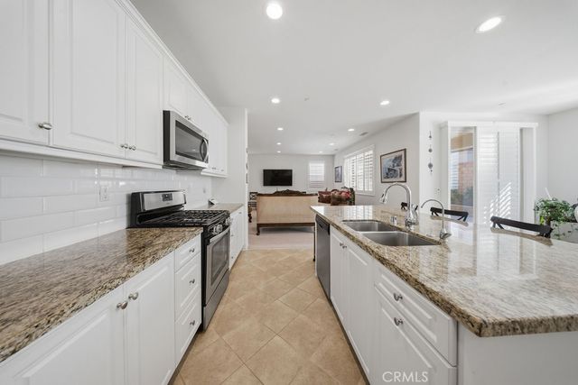 4043 S Inglenook, Ontario, CA 91761