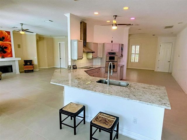 2 AVENUE MONET, Palm Coast, FL 32137
