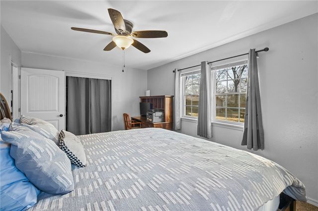 226 Cardin Road, Pea Ridge, AR 72751