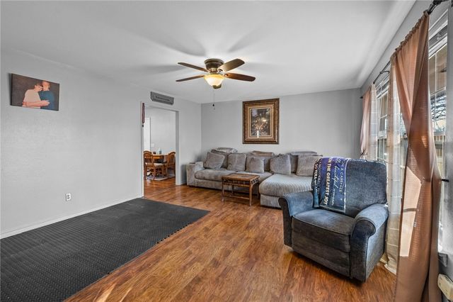 226 Cardin Road, Pea Ridge, AR 72751