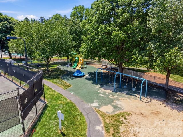 4611 Deer Cross Trail, Charlotte, NC 28269