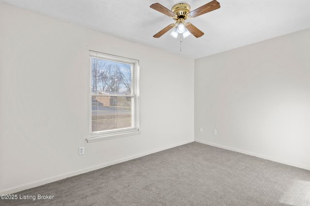 8405 Jan Way, Louisville, KY 40219