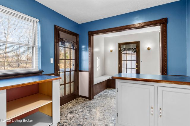 8405 Jan Way, Louisville, KY 40219