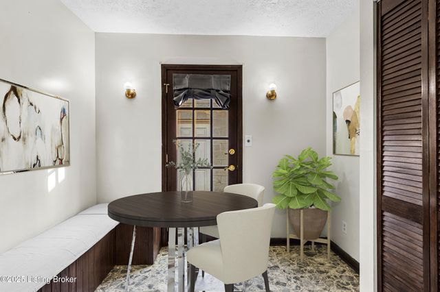 8405 Jan Way, Louisville, KY 40219