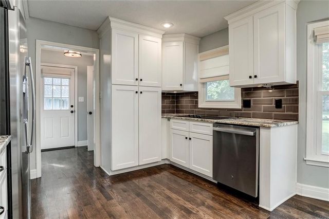 15915 Riggs Road, Stilwell, KS 66085