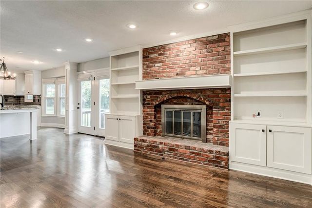 15915 Riggs Road, Stilwell, KS 66085