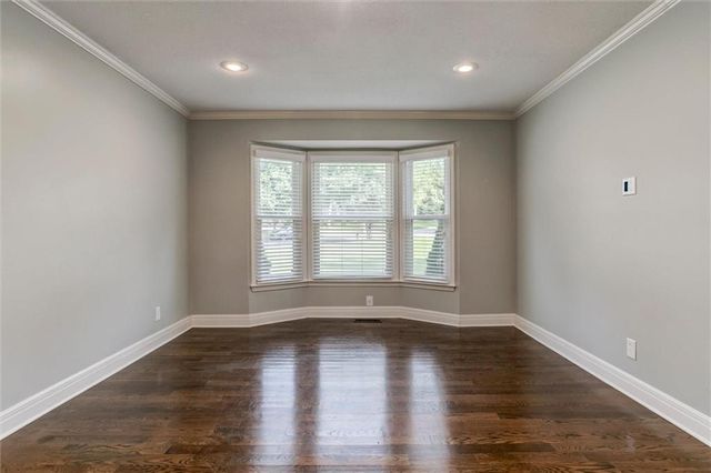 15915 Riggs Road, Stilwell, KS 66085