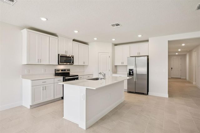 855 SUNSHOWER DRIVE, Haines City, FL 33844