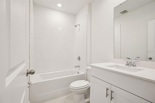 855 SUNSHOWER DRIVE, Haines City, FL 33844