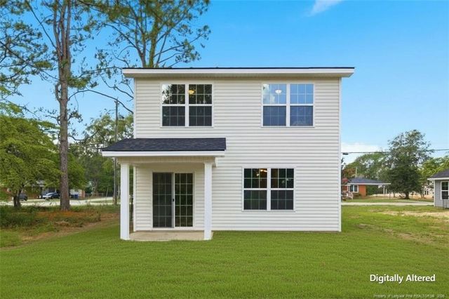 507 S Fourth Street, Spring Lake, NC 28390