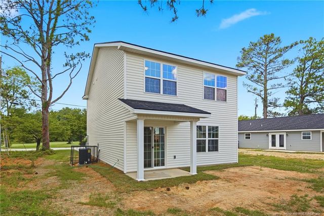 507 S Fourth Street, Spring Lake, NC 28390