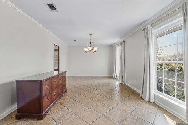 10339 Hillyard Ave, Baton Rouge, LA 70809