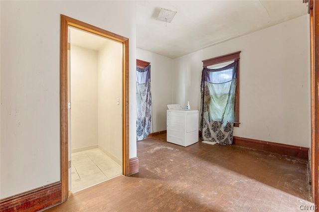 411 Craddock Street, Syracuse, NY 13207