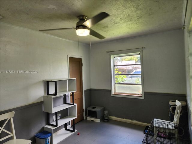3521 E 8th Avenue, Hialeah, FL 33013