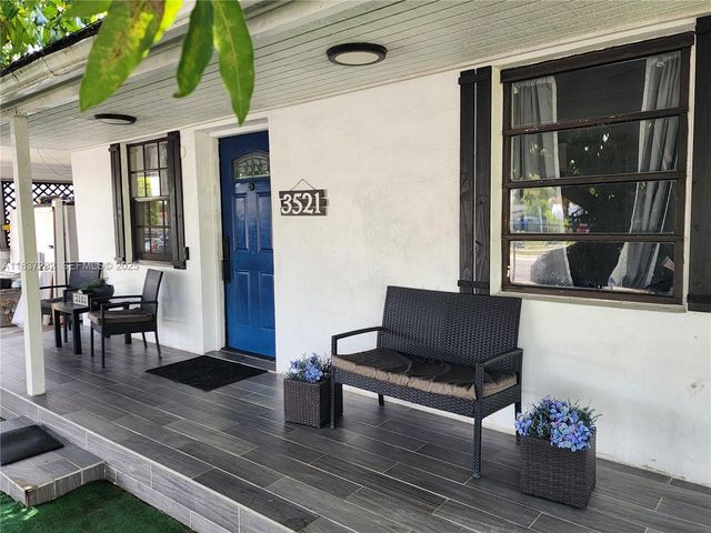 3521 E 8th Avenue, Hialeah, FL 33013