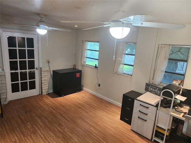 3521 E 8th Avenue, Hialeah, FL 33013