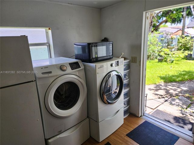 3521 E 8th Avenue, Hialeah, FL 33013