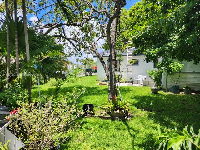 3521 E 8th Avenue, Hialeah, FL 33013