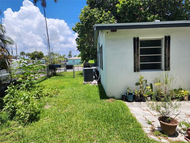 3521 E 8th Avenue, Hialeah, FL 33013