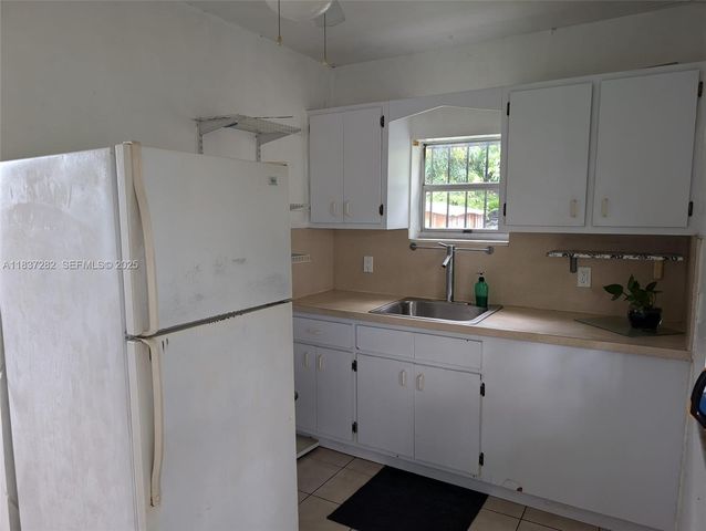 3521 E 8th Avenue, Hialeah, FL 33013