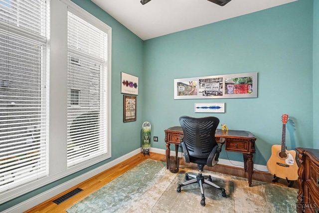 2734 Cleinview Avenue, Cincinnati, OH 45206