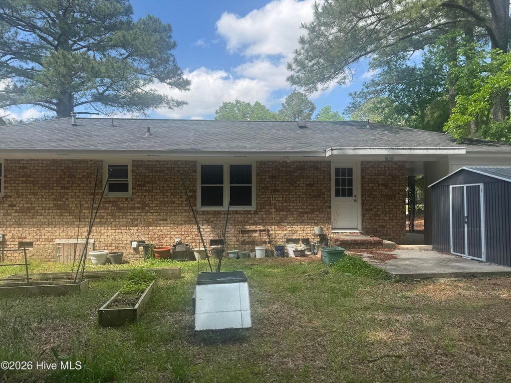 1105 Brownview Drive, Rocky Mount, NC 27801