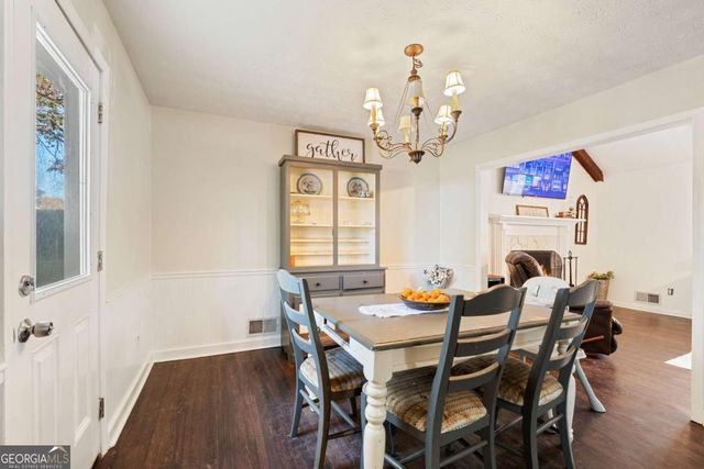 84 Oak Court, Dallas, GA 30157