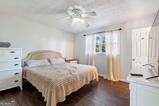 84 Oak Court, Dallas, GA 30157