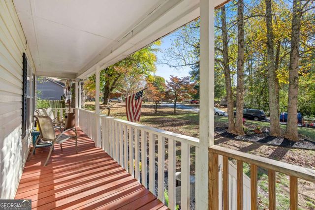 84 Oak Court, Dallas, GA 30157