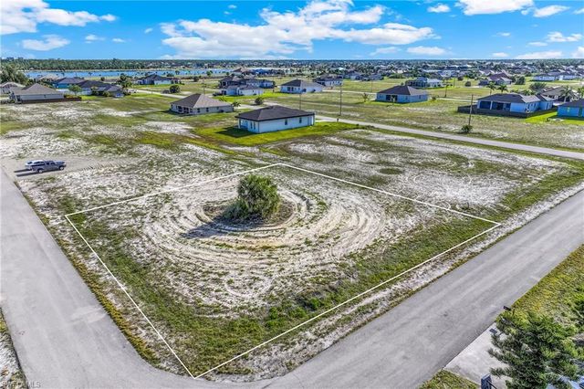 3419 NW 46th PL, Cape Coral, FL 33993