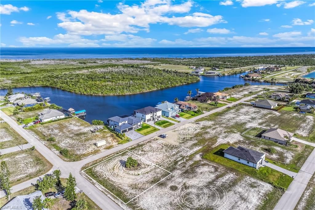 3419 NW 46th PL, Cape Coral, FL 33993