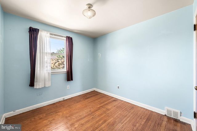 1008 KEDRON AVE, Morton, PA 19070
