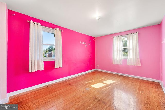 1008 KEDRON AVE, Morton, PA 19070