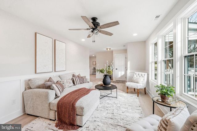 437 PENNINGTON AVE, Waterford Works, NJ 08089