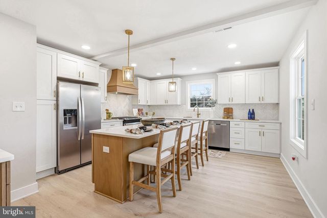 437 PENNINGTON AVE, Waterford Works, NJ 08089