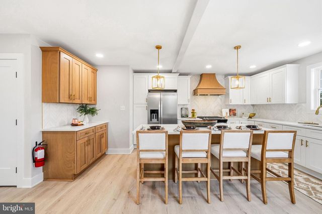 437 PENNINGTON AVE, Waterford Works, NJ 08089